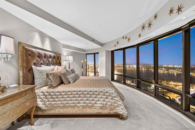 200 Harbor Drive 3702, San Diego, CA 92101