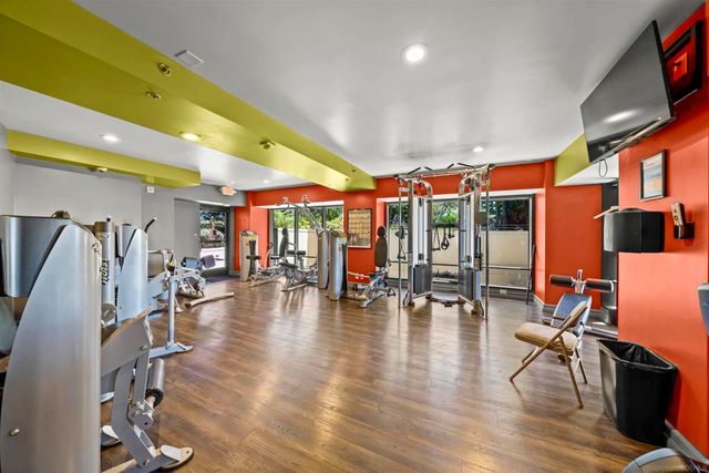 200 Harbor Drive 3702, San Diego, CA 92101