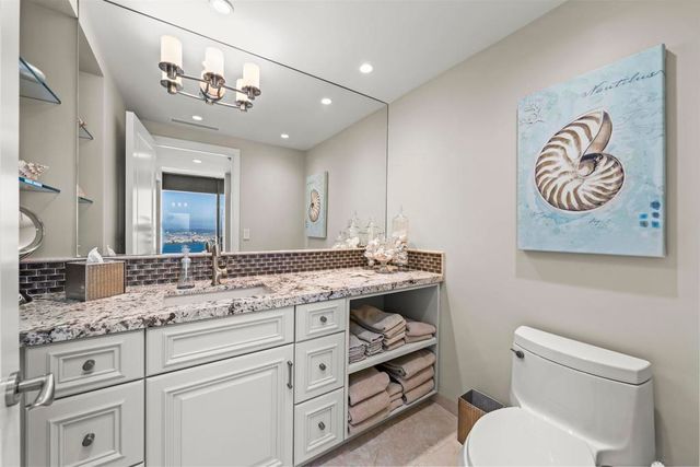 200 Harbor Drive 3702, San Diego, CA 92101