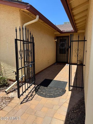 9626 E Navajo Place, Sun Lakes, AZ 85248