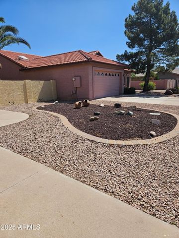 9626 E Navajo Place, Sun Lakes, AZ 85248