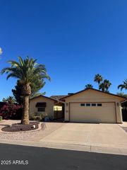 9626 E Navajo Place, Sun Lakes, AZ 85248