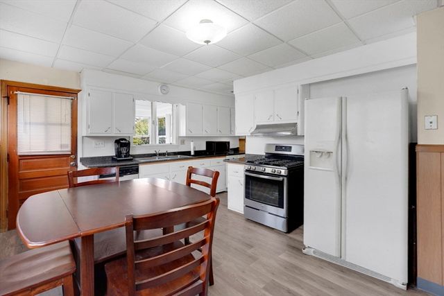 227 Forest Park Ave, Springfield, MA 01108