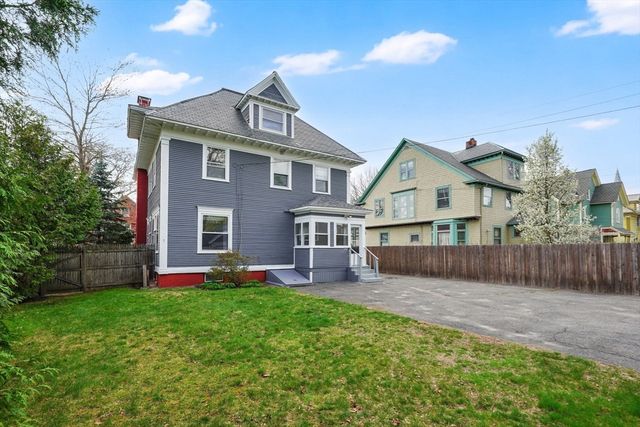 227 Forest Park Ave, Springfield, MA 01108