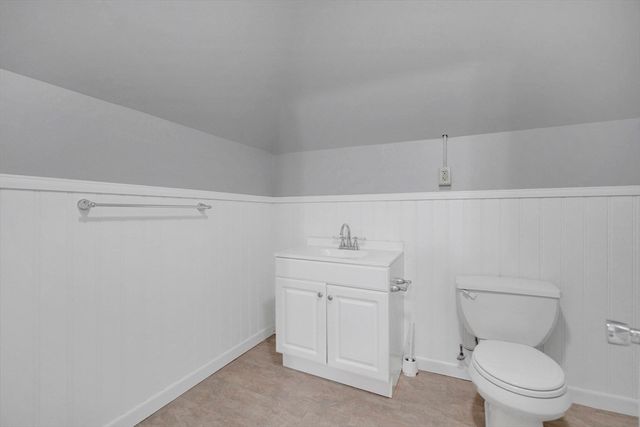 227 Forest Park Ave, Springfield, MA 01108
