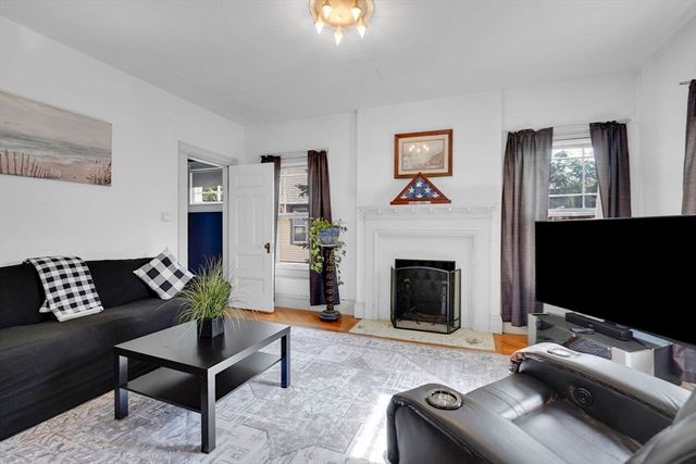 227 Forest Park Ave, Springfield, MA 01108