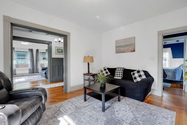 227 Forest Park Ave, Springfield, MA 01108