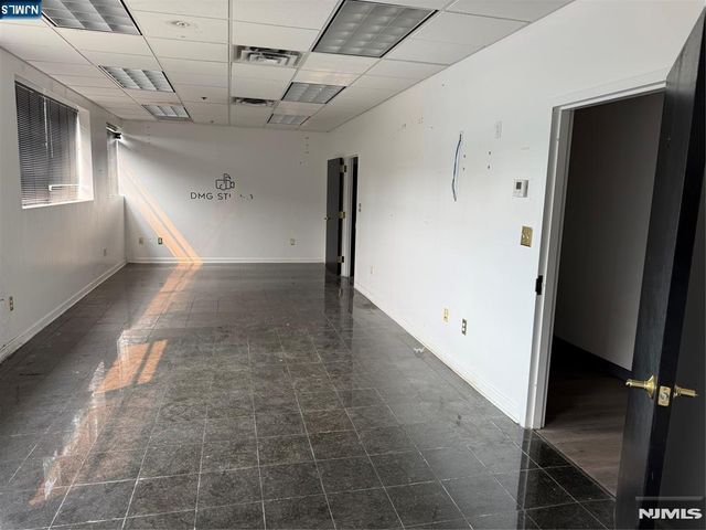 1 Teaneck Road 2, Ridgefield Park, NJ 07660