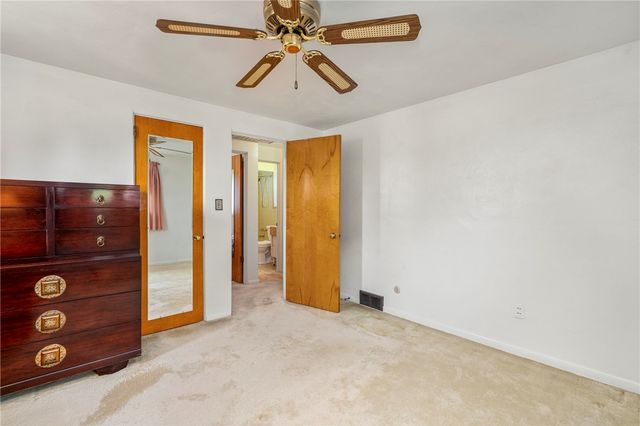 1329 Overdale Dr, West Homestead, PA 15120