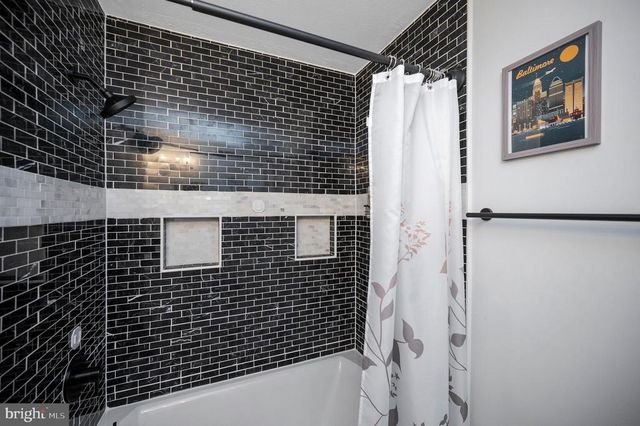 9504 QUAIL MEADOWS DR, Spotsylvania, VA 22551