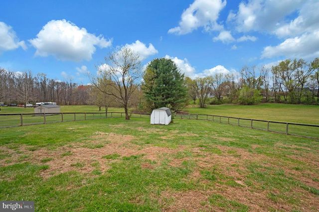 9504 QUAIL MEADOWS DR, Spotsylvania, VA 22551