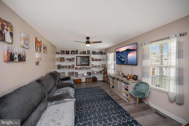 9504 QUAIL MEADOWS DR, Spotsylvania, VA 22551