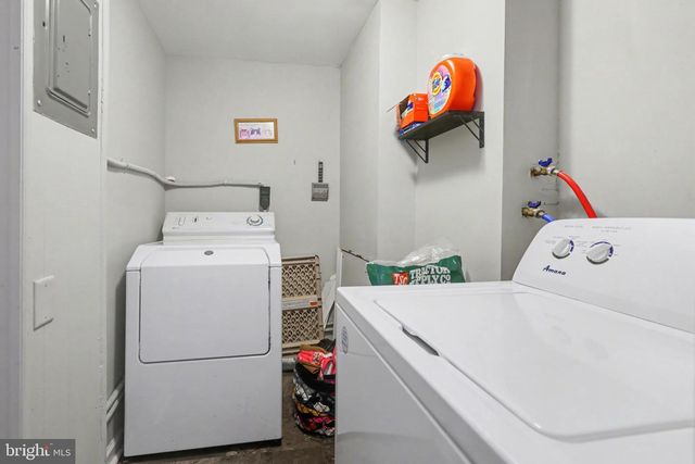 715 SAINT MARYS DR, Steelton, PA 17113