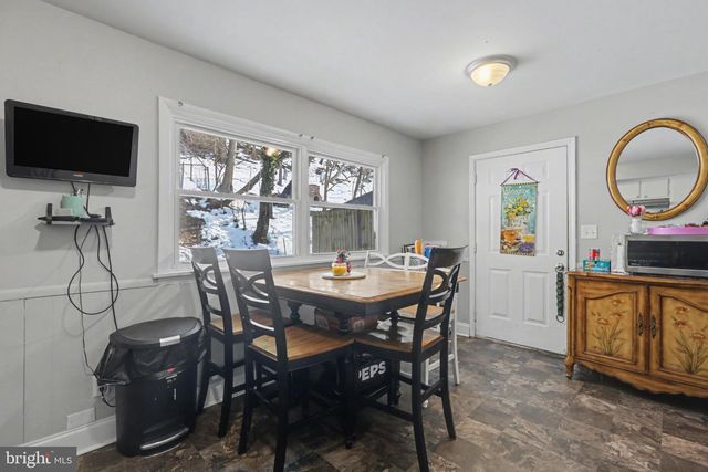 715 SAINT MARYS DR, Steelton, PA 17113