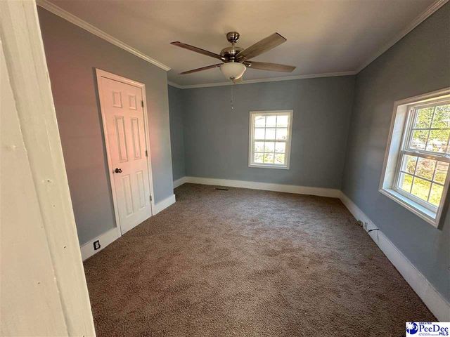 711 S Main St, Mullins, SC 29574