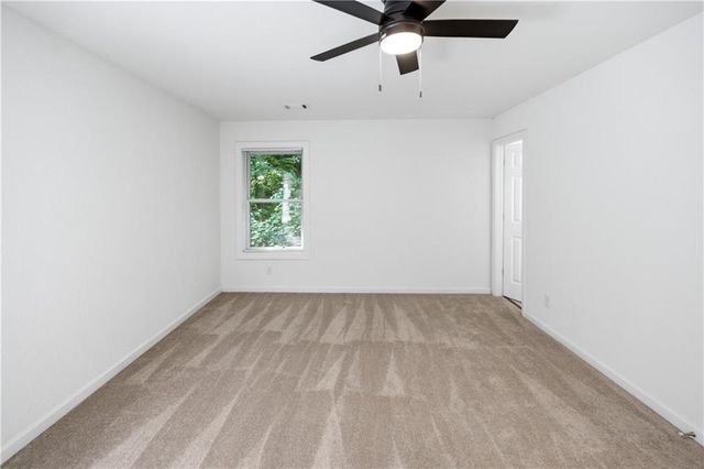 1029 Woodlawn Drive, Cleveland, GA 30528