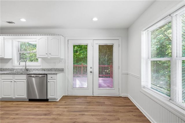 1029 Woodlawn Drive, Cleveland, GA 30528