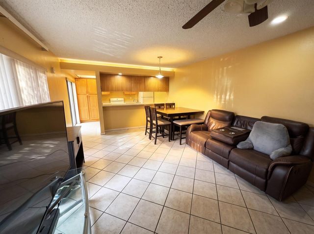 1905 19th Lane, Greenacres, FL 33463