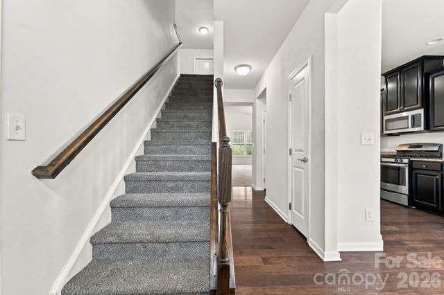 9607 Springholm Drive, Charlotte, NC 28278