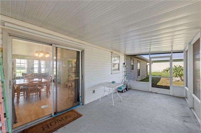 1931 NE 14th TER, Cape Coral, FL 33909