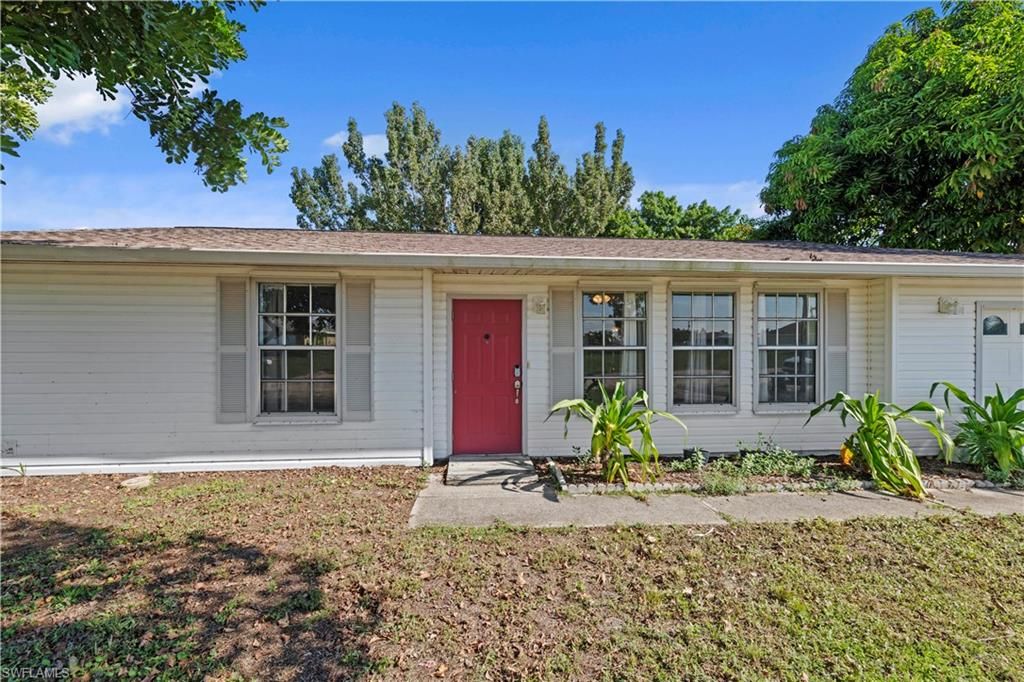 1931 NE 14th TER, Cape Coral, FL 33909