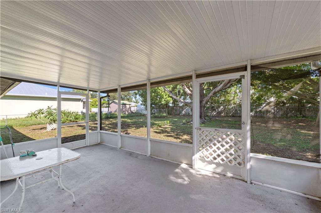 Image 25 of property listing at 1931 NE 14th TER, Cape Coral, FL 33909
