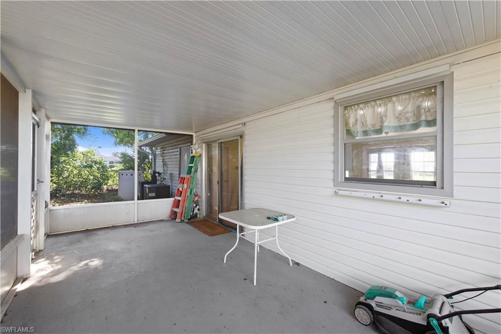 Image 28 of property listing at 1931 NE 14th TER, Cape Coral, FL 33909