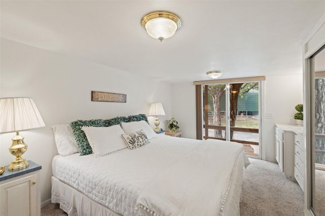 20800 W Colorado DR, Spicewood, TX 78669