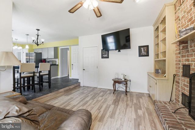 43 ASHFIELD DR, Littlestown, PA 17340