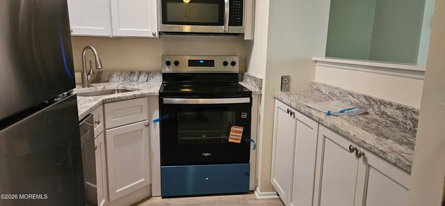 105 D Constitution Boulevard, Whiting, NJ 08759