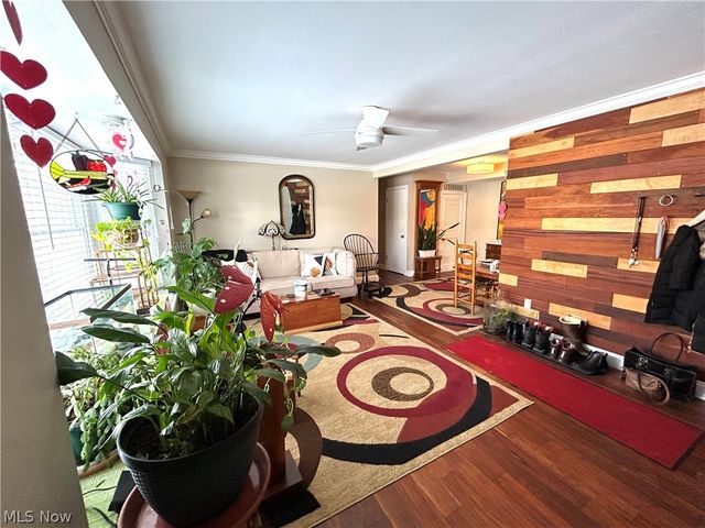 2924 Pease Drive 114, Rocky River, OH 44116