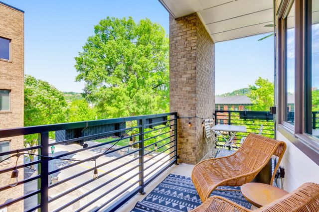 200 Manufacturers Road Apt 345, Chattanooga, TN 37405