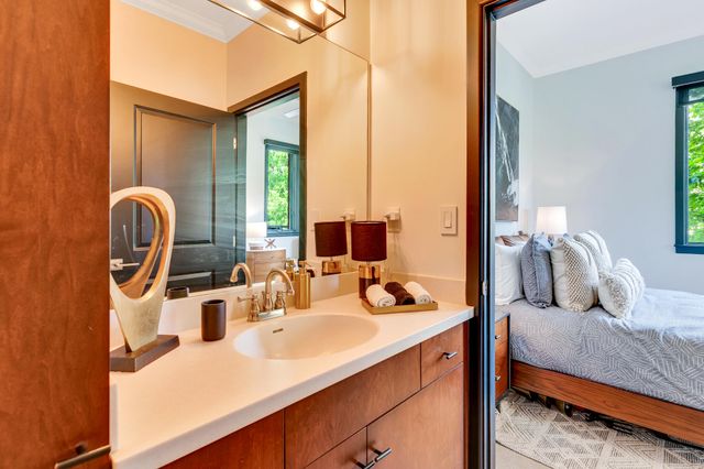 200 Manufacturers Road Apt 345, Chattanooga, TN 37405