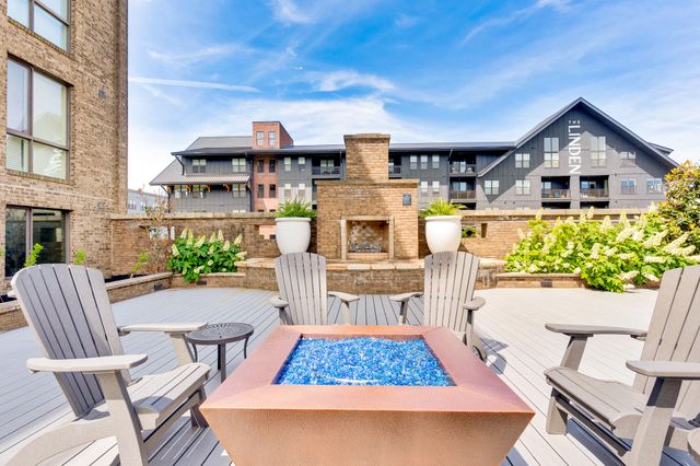 200 Manufacturers Road Apt 345, Chattanooga, TN 37405