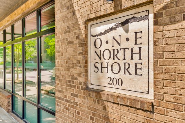 200 Manufacturers Road Apt 345, Chattanooga, TN 37405