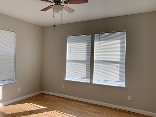 5026 Jefferson Street, Houston, TX 77023