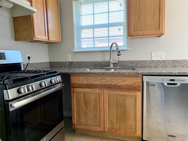 5026 Jefferson Street, Houston, TX 77023
