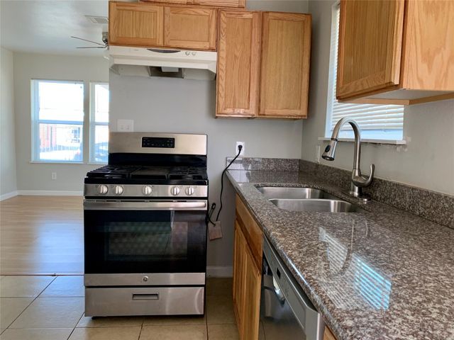 5026 Jefferson Street, Houston, TX 77023