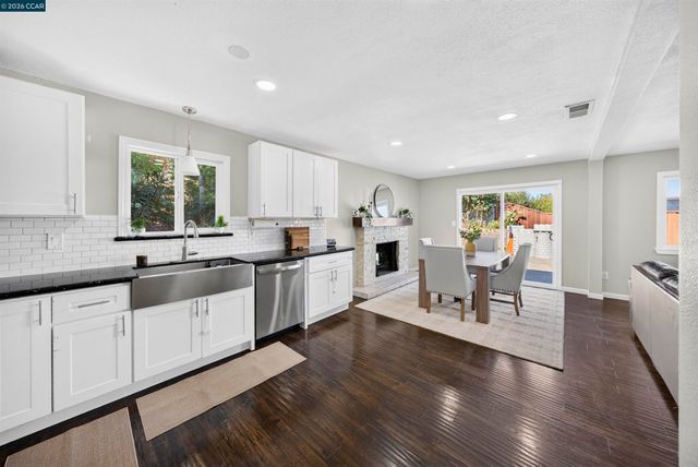 2444 Fitzpatrick St, San Pablo, CA 94806