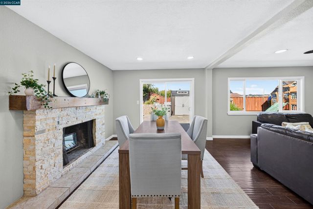 2444 Fitzpatrick St, San Pablo, CA 94806