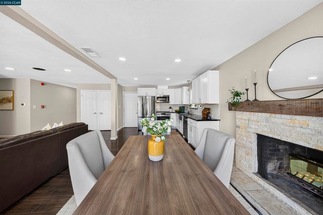 2444 Fitzpatrick St, San Pablo, CA 94806