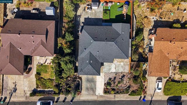 2444 Fitzpatrick St, San Pablo, CA 94806