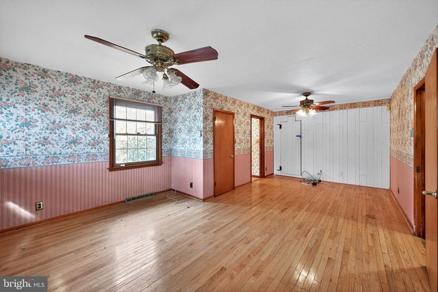 217 HARTNER AVE, Somerdale, NJ 08083