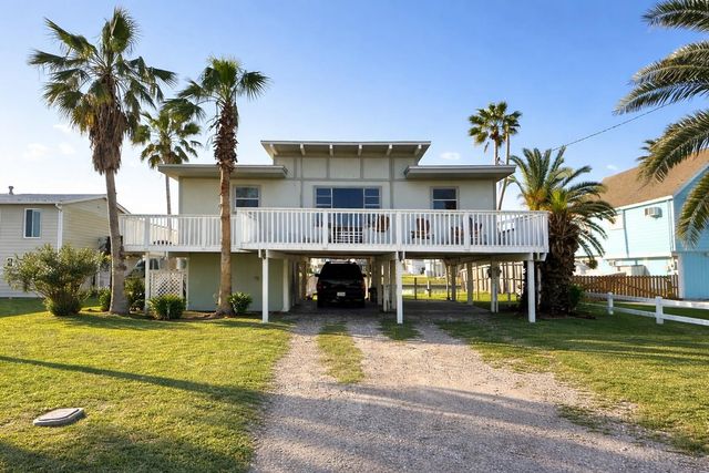 16622 Nassau Way, Jamaica Beach, TX 77554