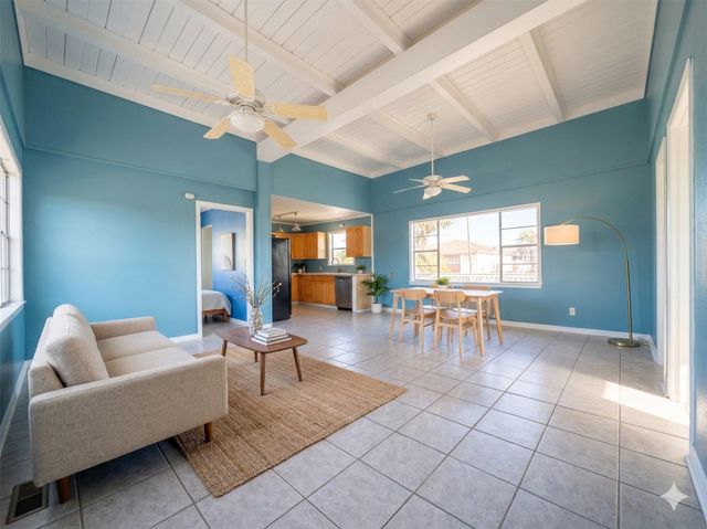 16622 Nassau Way, Jamaica Beach, TX 77554