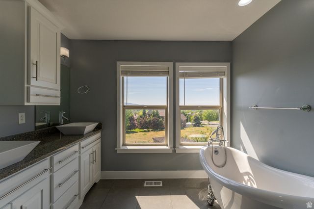 1174 S DEER RIDGE RD, Fruit Heights, UT 84037