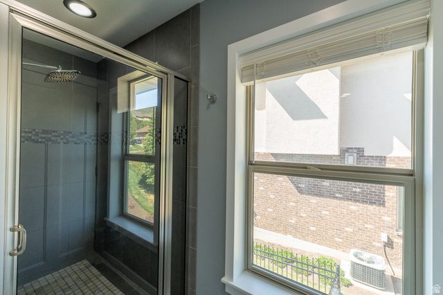 1174 S DEER RIDGE RD, Fruit Heights, UT 84037