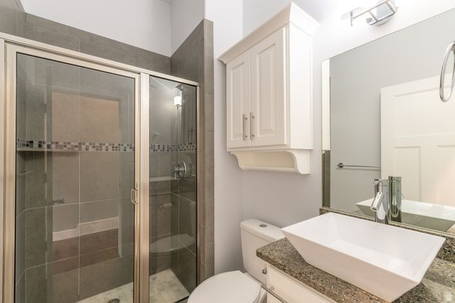 1174 S DEER RIDGE RD, Fruit Heights, UT 84037