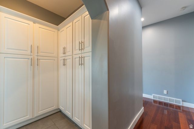 1174 S DEER RIDGE RD, Fruit Heights, UT 84037
