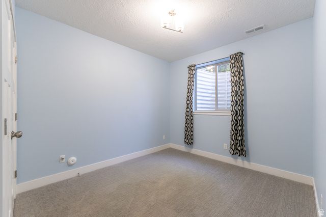1174 S DEER RIDGE RD, Fruit Heights, UT 84037